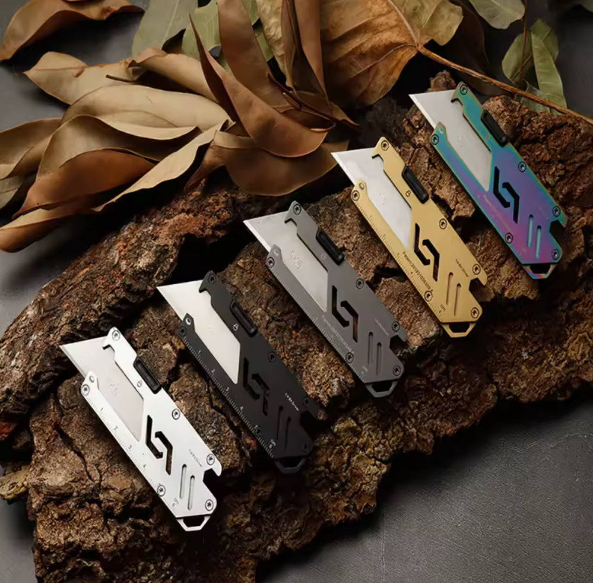 Utility detachable blade knife
